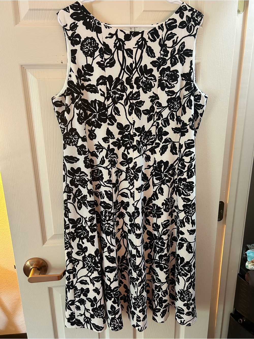 Anne Klein Women's Homecoming Floral Scoop Neck Dress